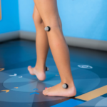 O teste da pisada revela problemas que podem estar causando sua dor e quase ninguém imagina isso